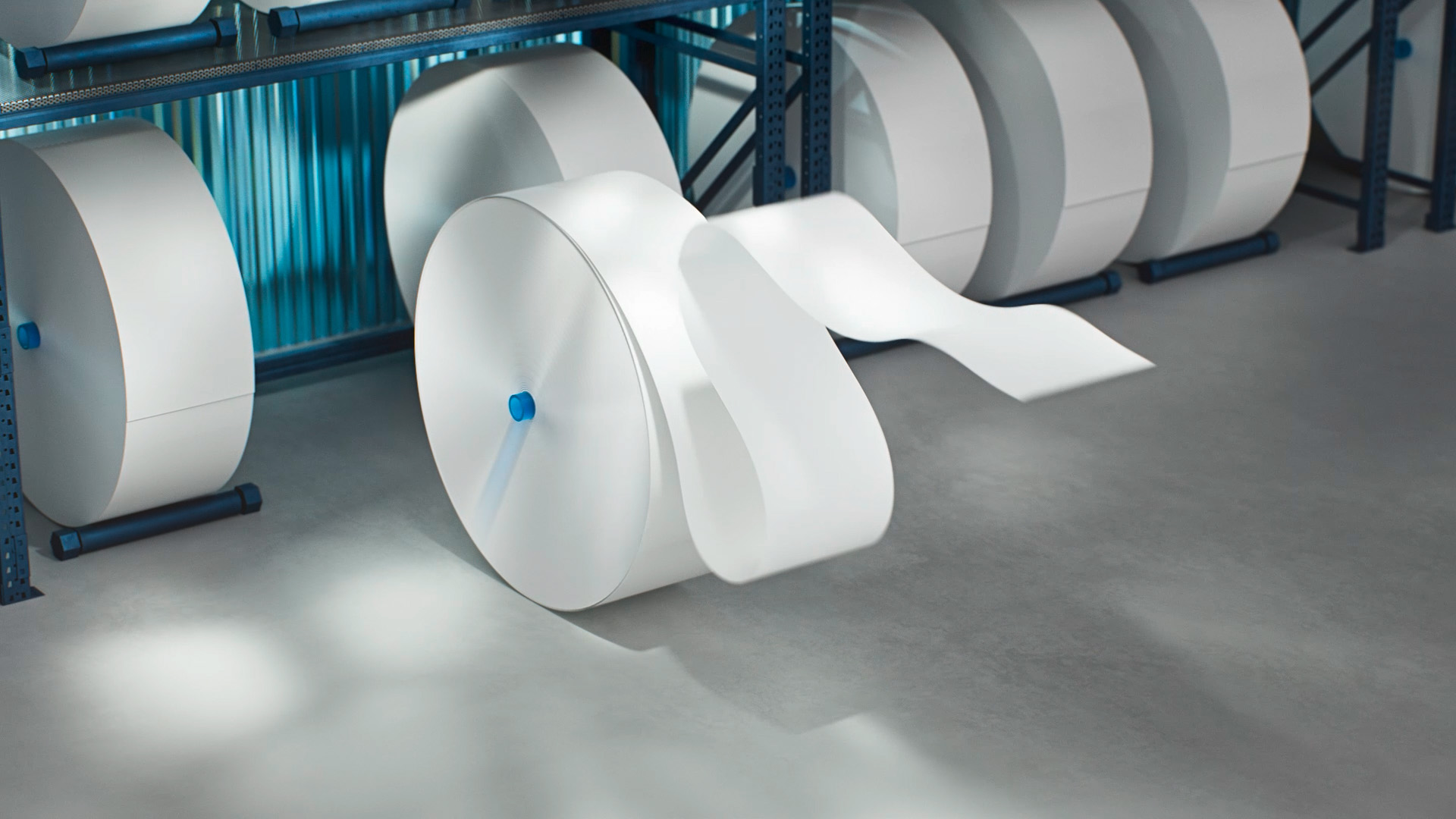 Hunkeler Imagefilm Still Papierrollen Hunkeler Imagefilm Still Papierrollen in Bewegung